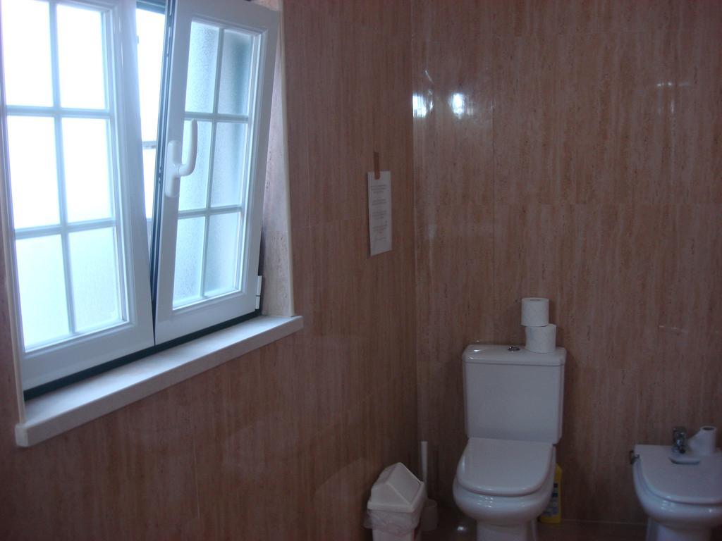 אזייתאו Guest House Dos Olivais מראה חיצוני תמונה